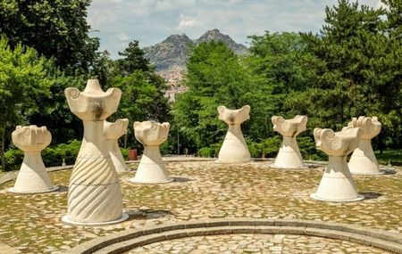 Prilep: Mont&iacuteculo de los Invictos
