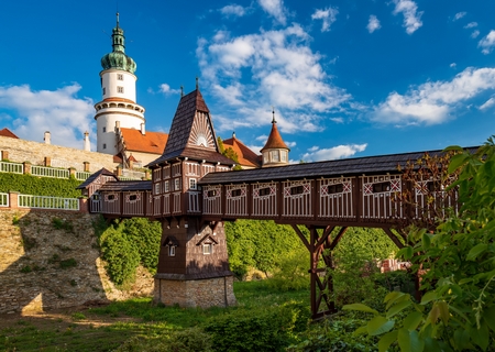 Puente del Castillo de Nove Mesto