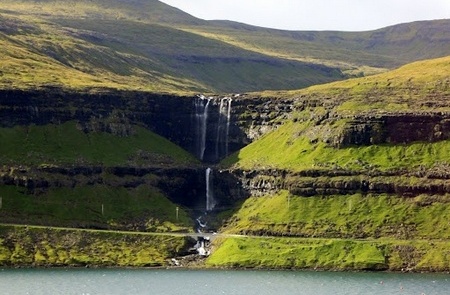 Cascada de Fossa - Streymoy