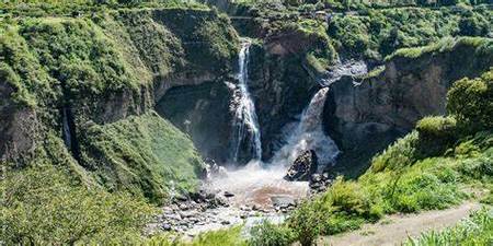 Catarata de Agoyan