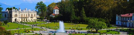 Zugdidi: Palacio e Iglesia