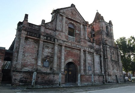 Iglesia Parroquial de Santo Domingo de Guzman - Nueva Segovia o Lal-lo