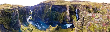 Fjaðrárgljúfur - Ca&ntilde&oacuten del rio Pluma