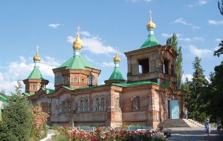 Iglesia Ortodoxa de la Santisima Trinidad - Karakol