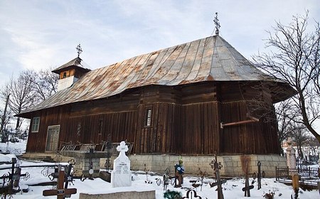 Iglesia de madera de Piatra Șoimului