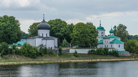 Pskov: Monasterio del Mirozha